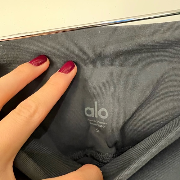 Alo yoga Sheila leggings (grey, size S) - Picture 4 of 5